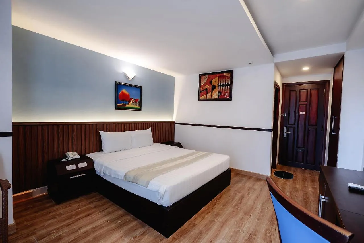 ***  King Hotel Nha Trang Vietnam